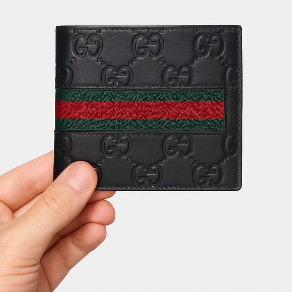 Authentic Gucci Men’s Black Leather GG Embossed Bifold Wallet w/ Coin Pocket - Picture 1 of 3